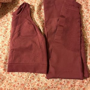 Joy Lab leggings (Large) and matching bra (Extra Large.) Mauve color, seamless.